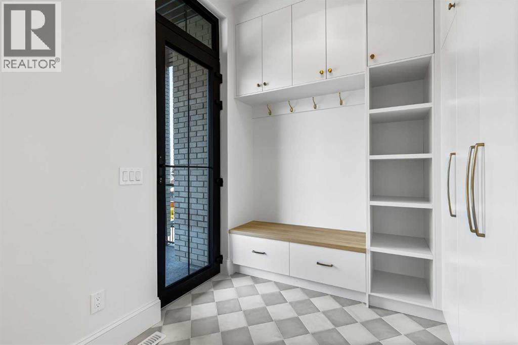 2009 28 Avenue Sw, Calgary, Alberta  T2T 1K4 - Photo 4 - A2256424