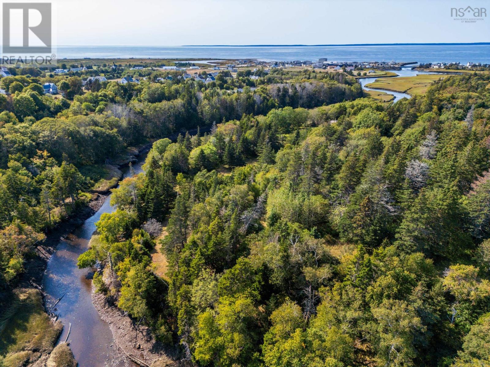 283 Dentremont Rd, Meteghan River, Nova Scotia  B0W 2L0 - Photo 11 - 202523169