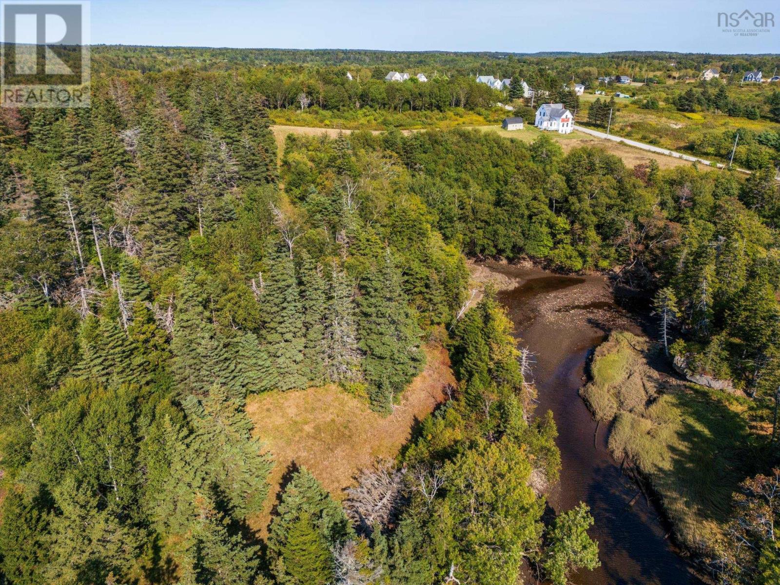 283 Dentremont Rd, Meteghan River, Nova Scotia  B0W 2L0 - Photo 13 - 202523169