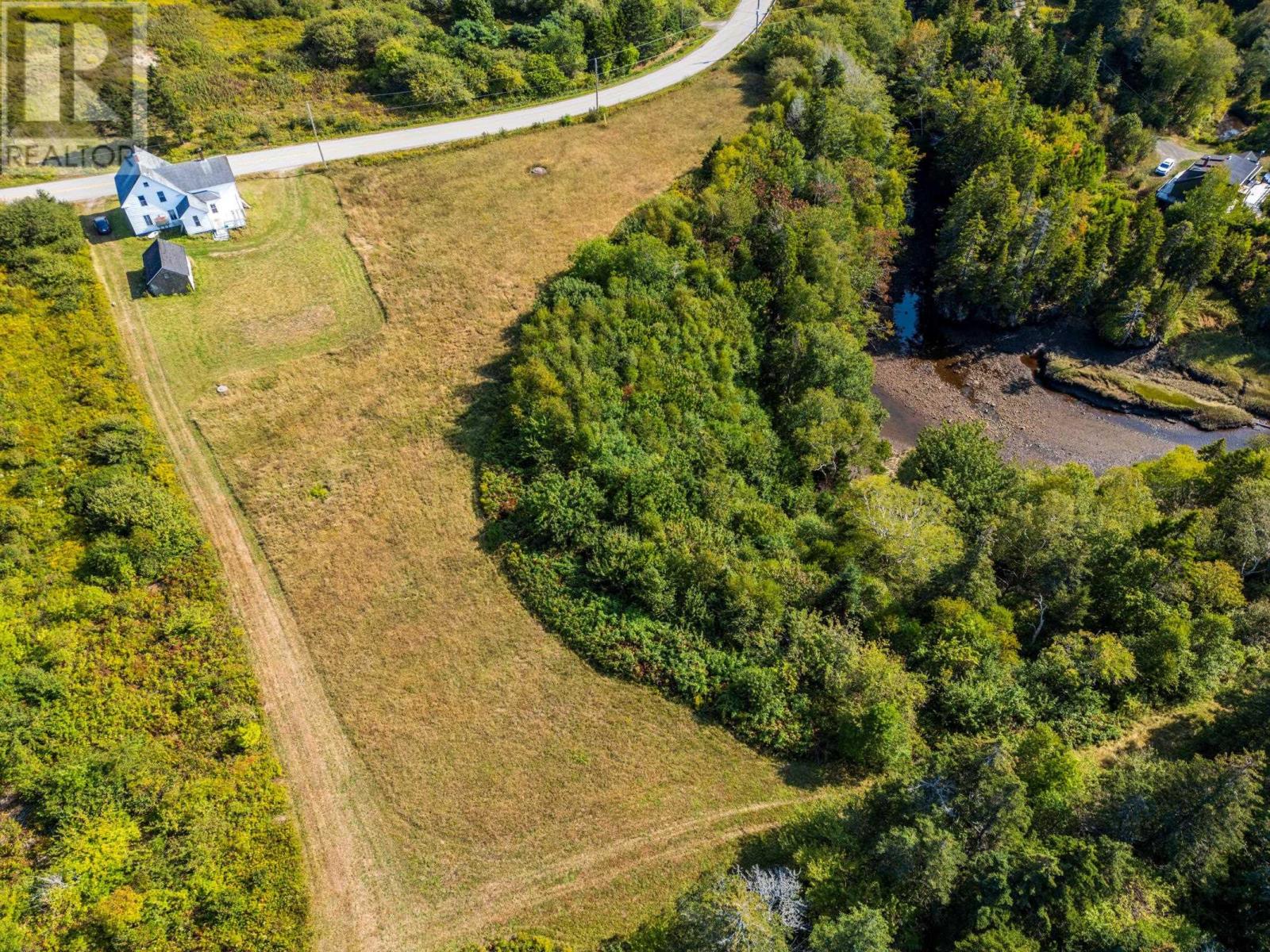 283 Dentremont Rd, Meteghan River, Nova Scotia  B0W 2L0 - Photo 17 - 202523169