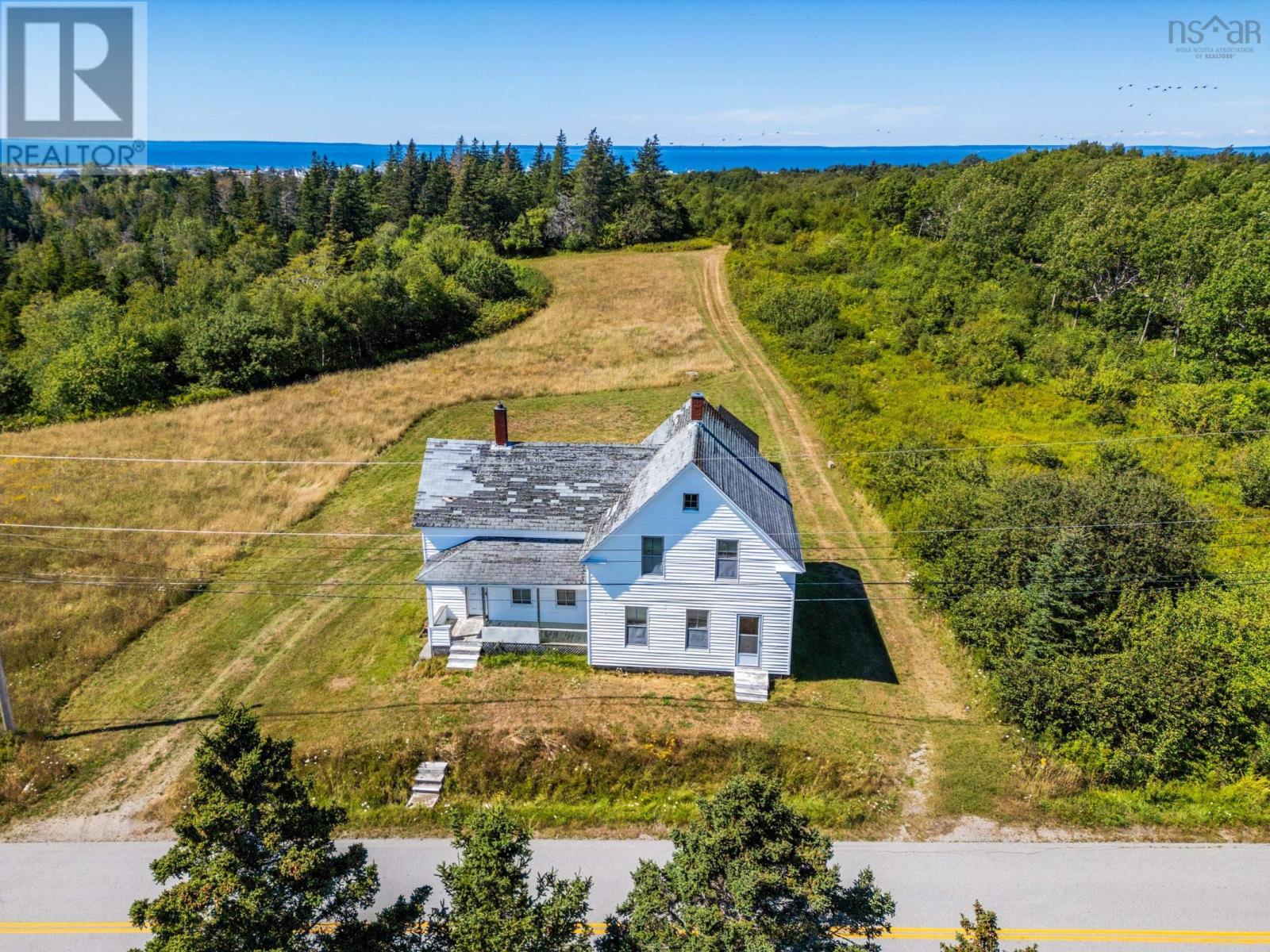 283 Dentremont Rd, Meteghan River, Nova Scotia  B0W 2L0 - Photo 7 - 202523169