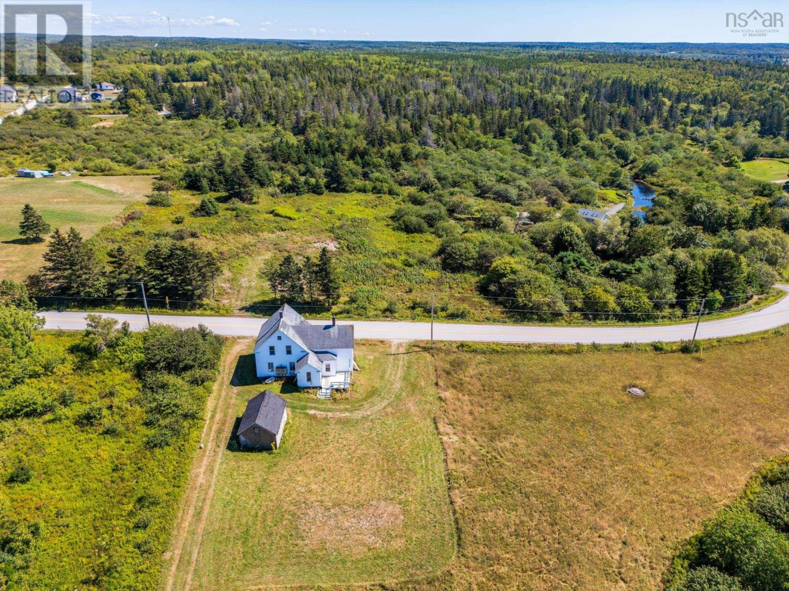 283 Dentremont Rd, Meteghan River, Nova Scotia  B0W 2L0 - Photo 8 - 202523169