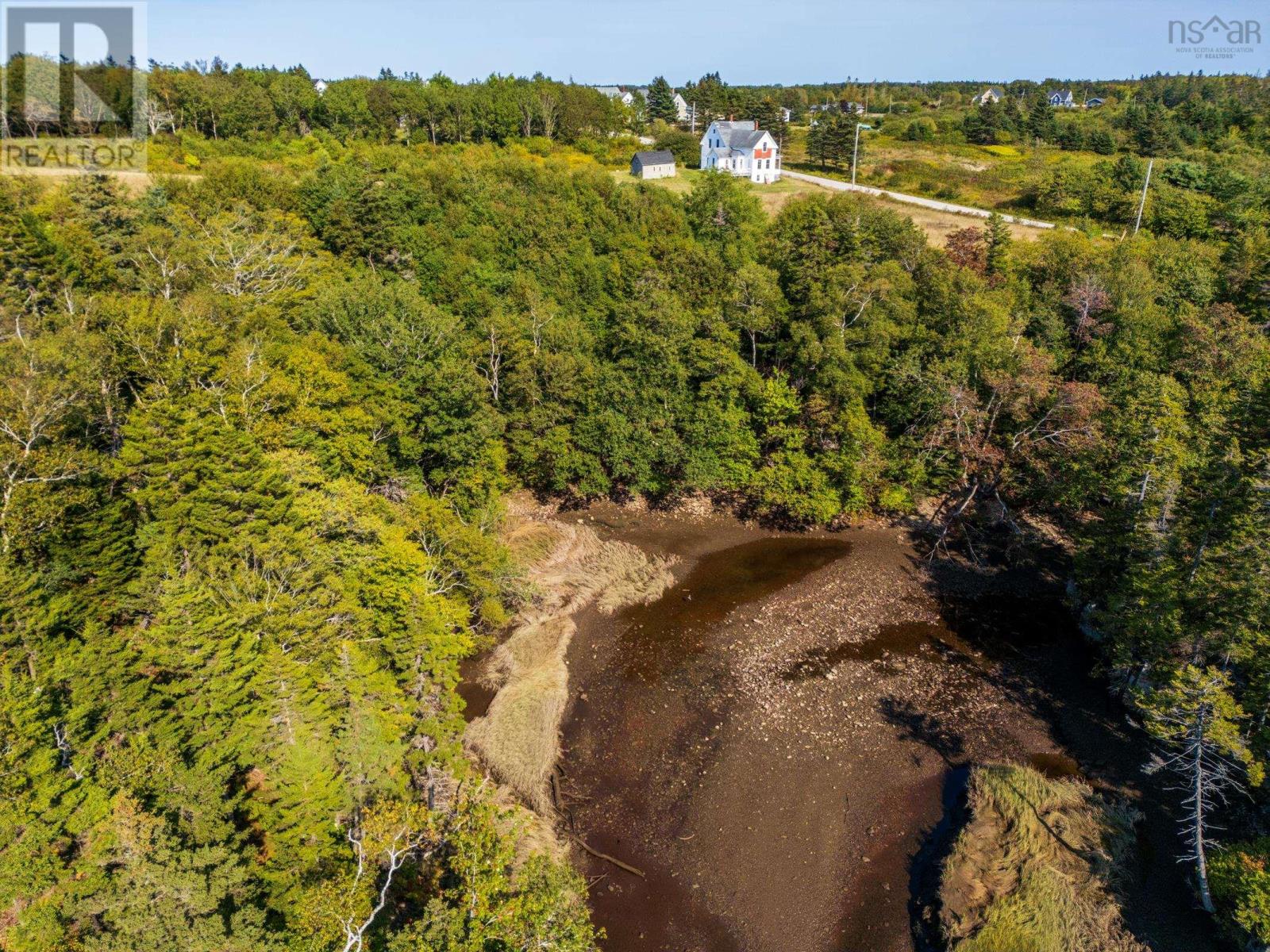 283 Dentremont Rd, Meteghan River, Nova Scotia  B0W 2L0 - Photo 14 - 202523169