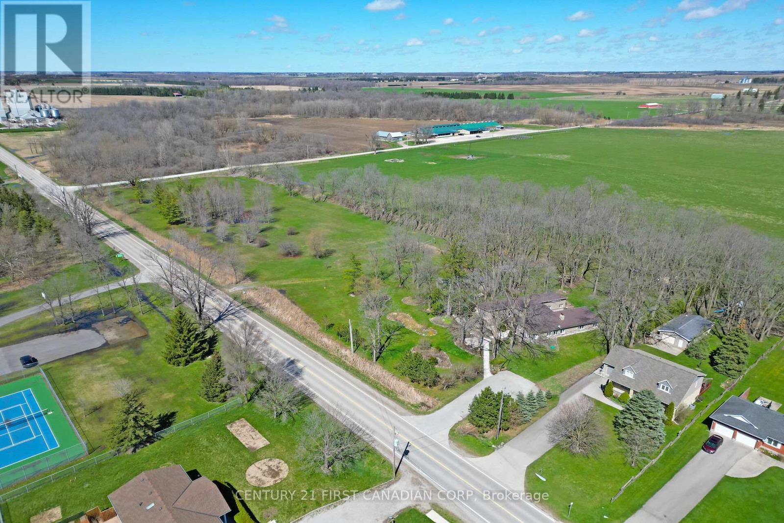 23992 Denfield Road, Middlesex Centre, Ontario  N0M 1P0 - Photo 43 - X12399734