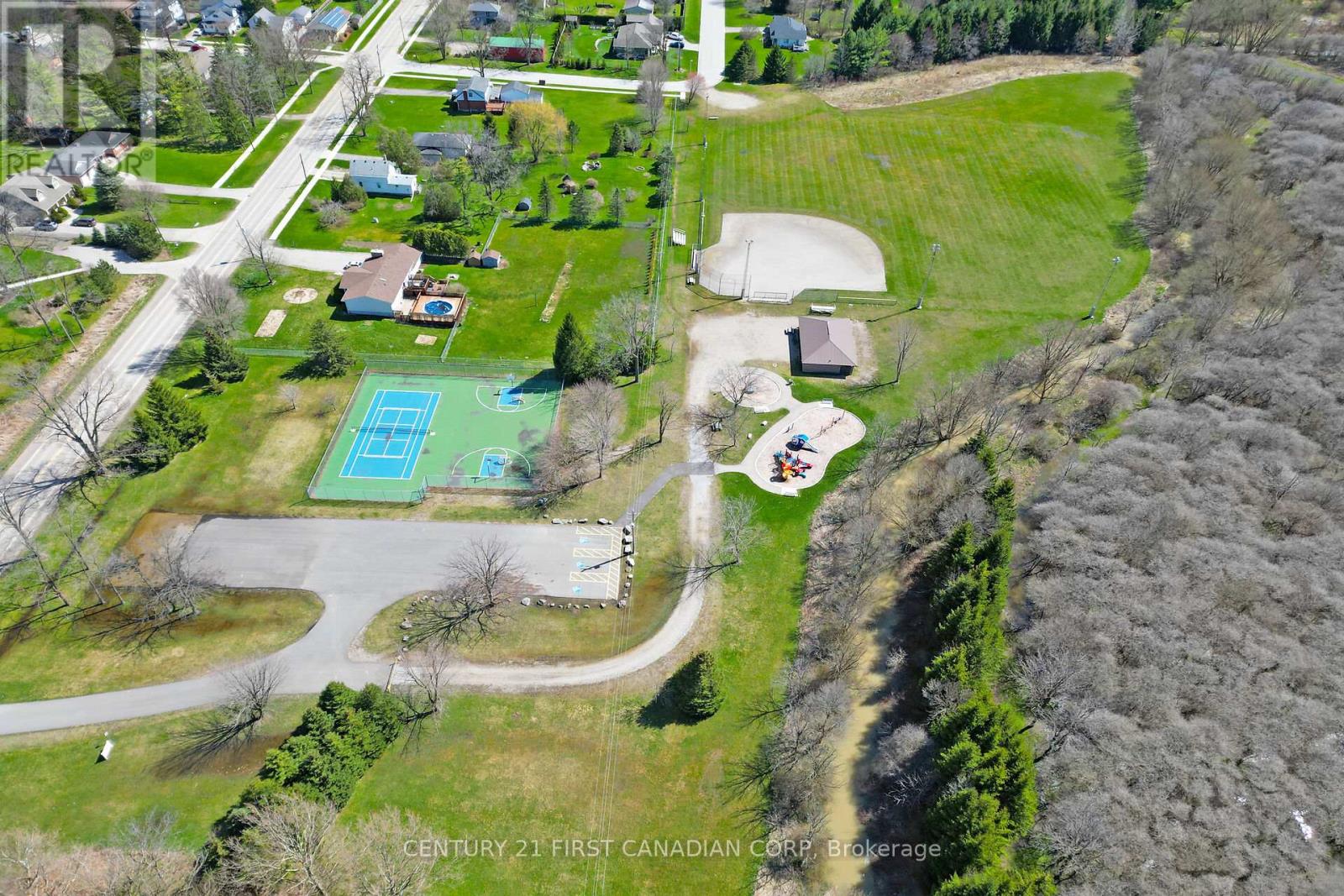 23992 Denfield Road, Middlesex Centre, Ontario  N0M 1P0 - Photo 48 - X12399734