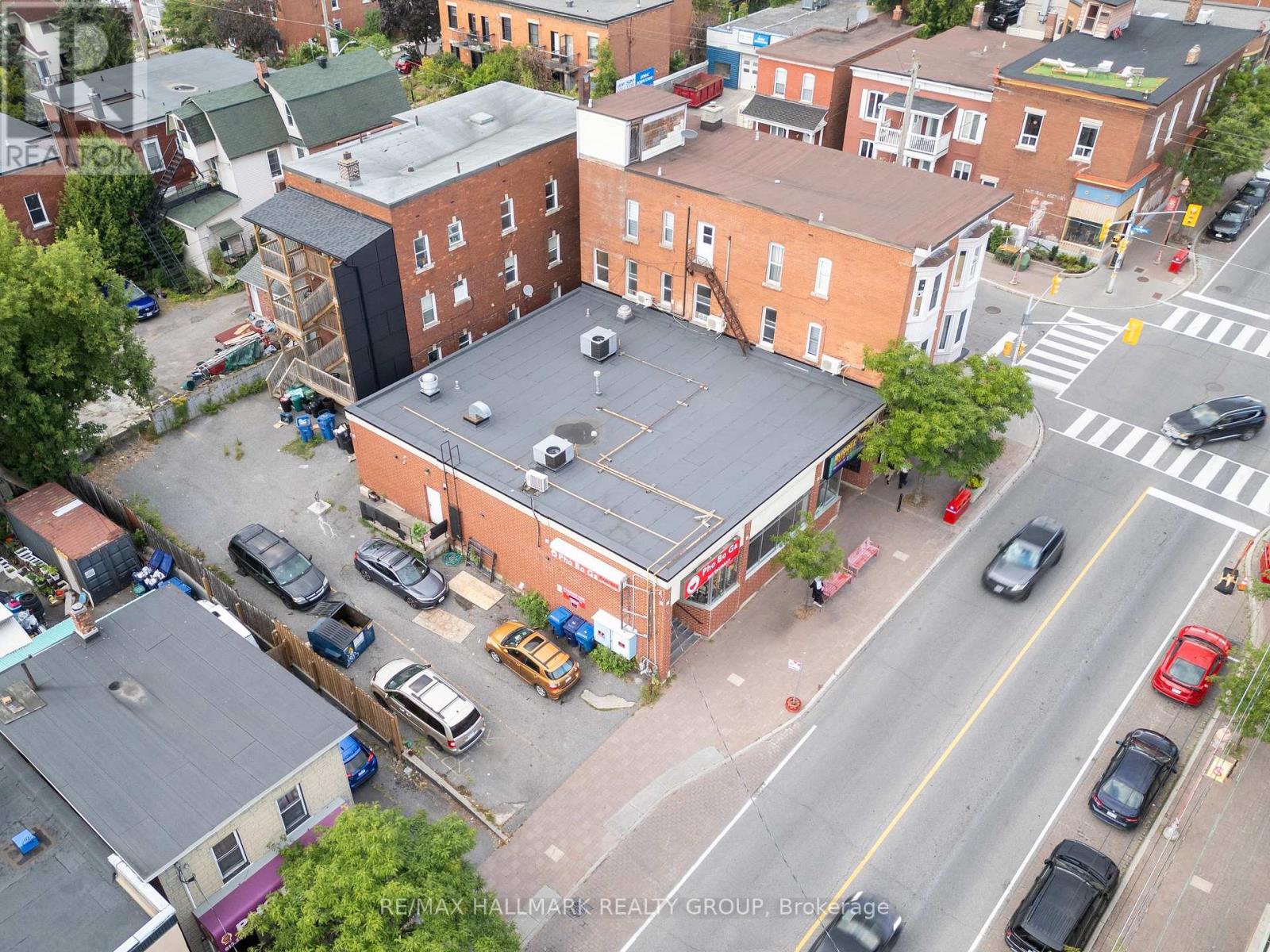 843-839 Somerset Street W, Ottawa, Ontario  K1R 6R6 - Photo 5 - X12399644