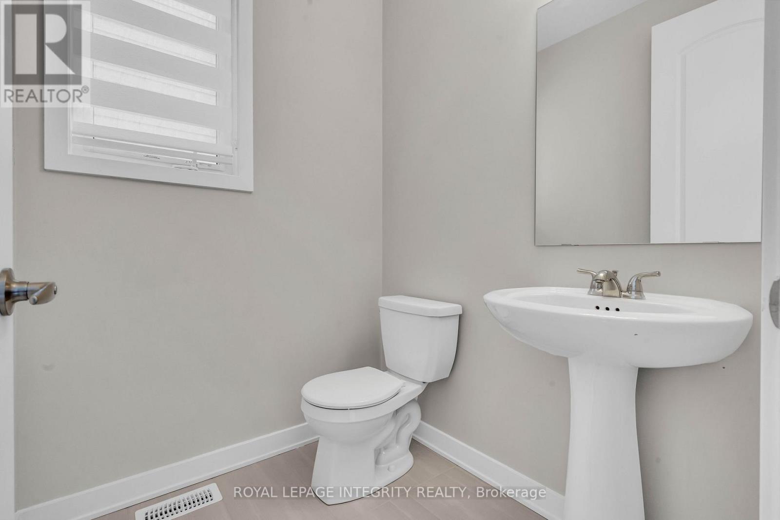 505 Oldenburg Avenue, Ottawa, Ontario  K0A 2Z0 - Photo 4 - X12399645