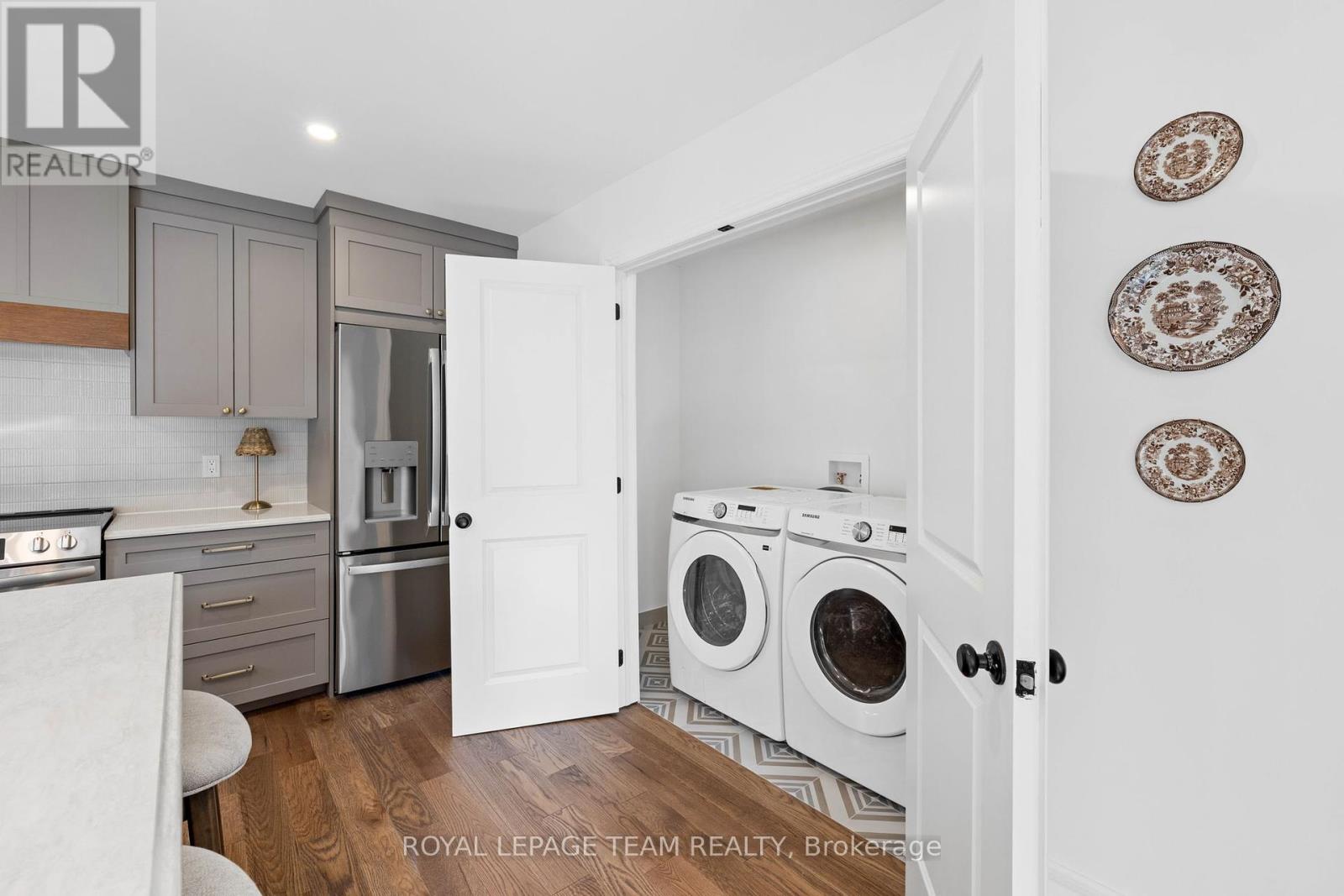 414 James Street W, Prescott, Ontario  K0E 1T0 - Photo 18 - X12399697