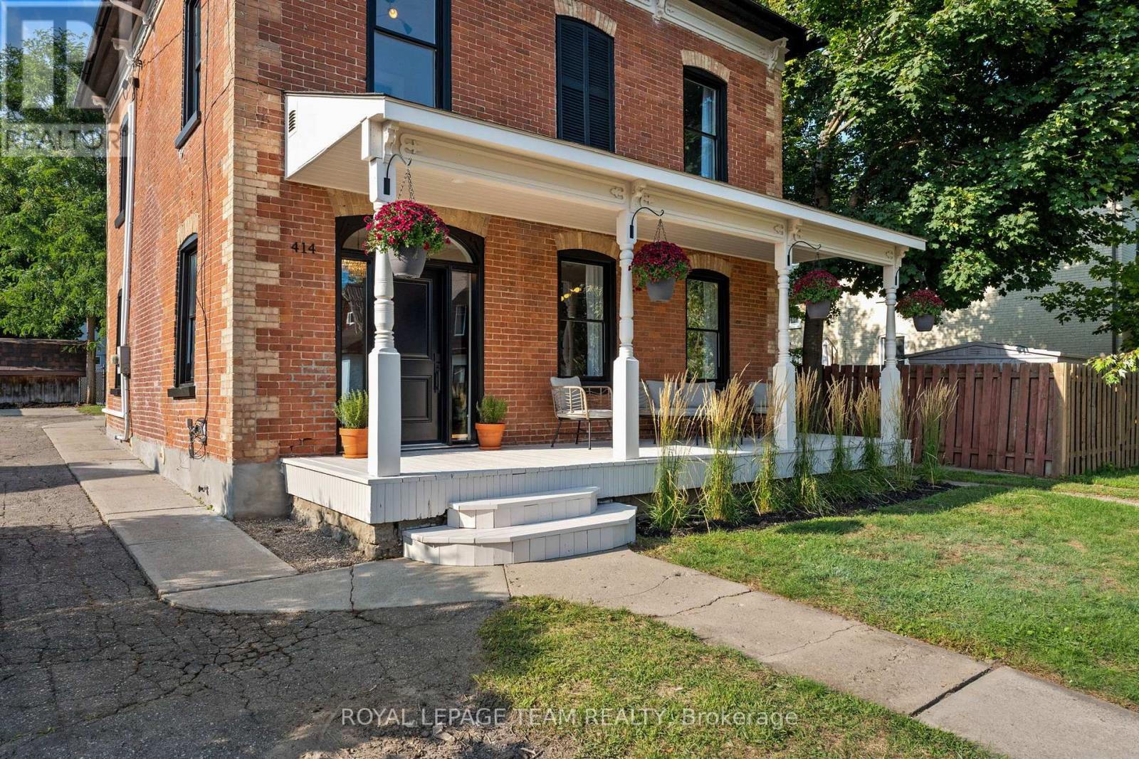 414 James Street W, Prescott, Ontario  K0E 1T0 - Photo 3 - X12399697