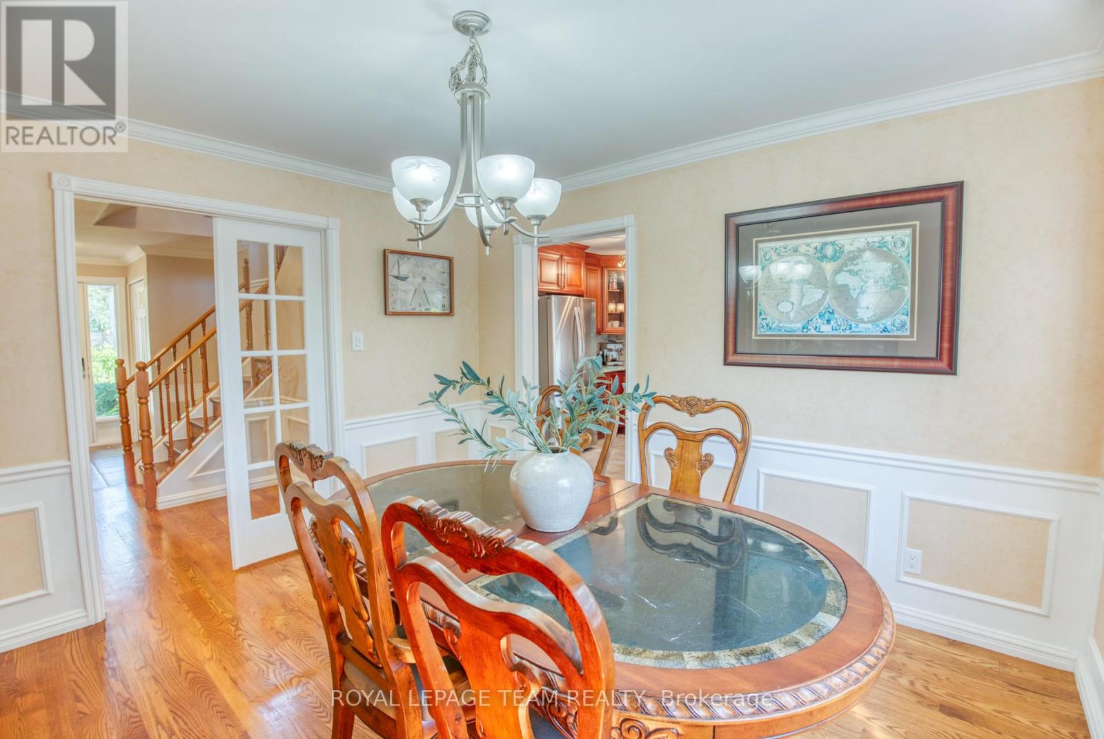 8 Huntsman Crescent, Ottawa, Ontario  K2M 1J2 - Photo 12 - X12399784