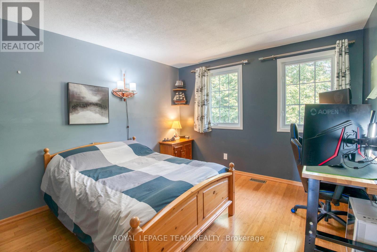 8 Huntsman Crescent, Ottawa, Ontario  K2M 1J2 - Photo 28 - X12399784