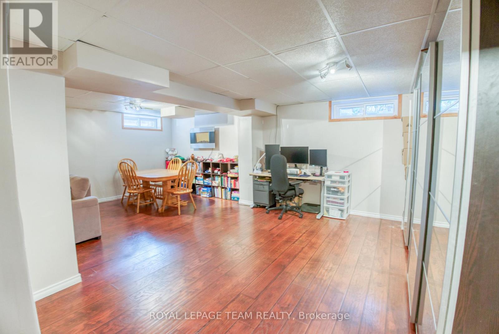 8 Huntsman Crescent, Ottawa, Ontario  K2M 1J2 - Photo 33 - X12399784