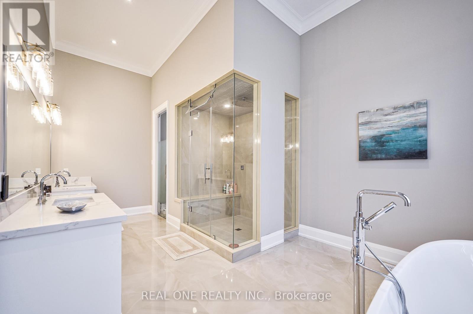 170 Ward Avenue, East Gwillimbury (Sharon), Ontario  L0G 1V0 - Photo 22 - N12399522