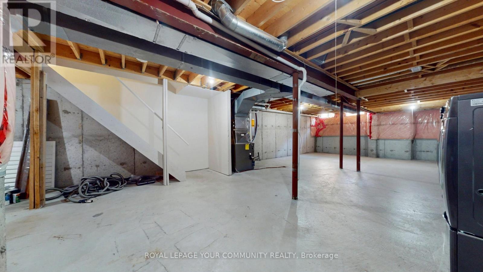 164 - 190 Harding Boulevard W, Richmond Hill (North Richvale), Ontario  L4C 0J9 - Photo 36 - N12399606