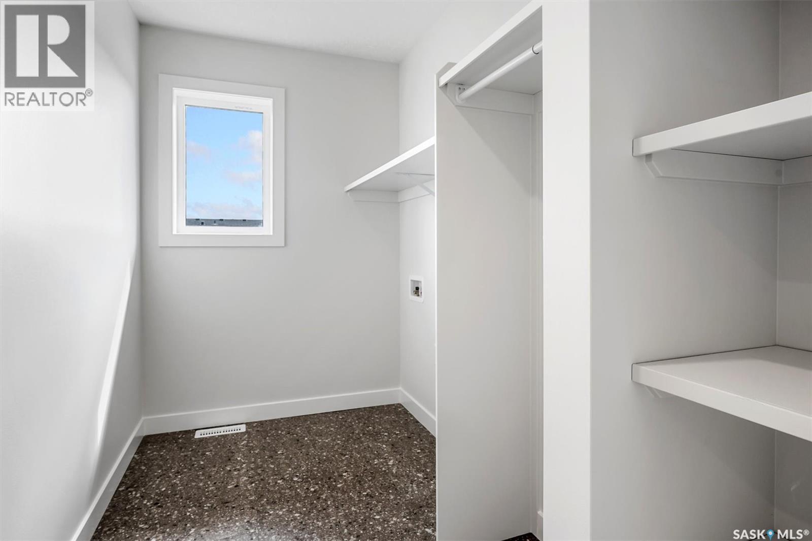 127 Katz Avenue, Saskatoon, Saskatchewan  S7V 1S9 - Photo 26 - SK016233