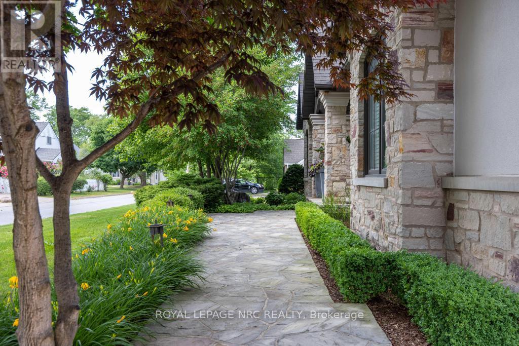 Property at 115 RIVERDALE DRIVE image 4