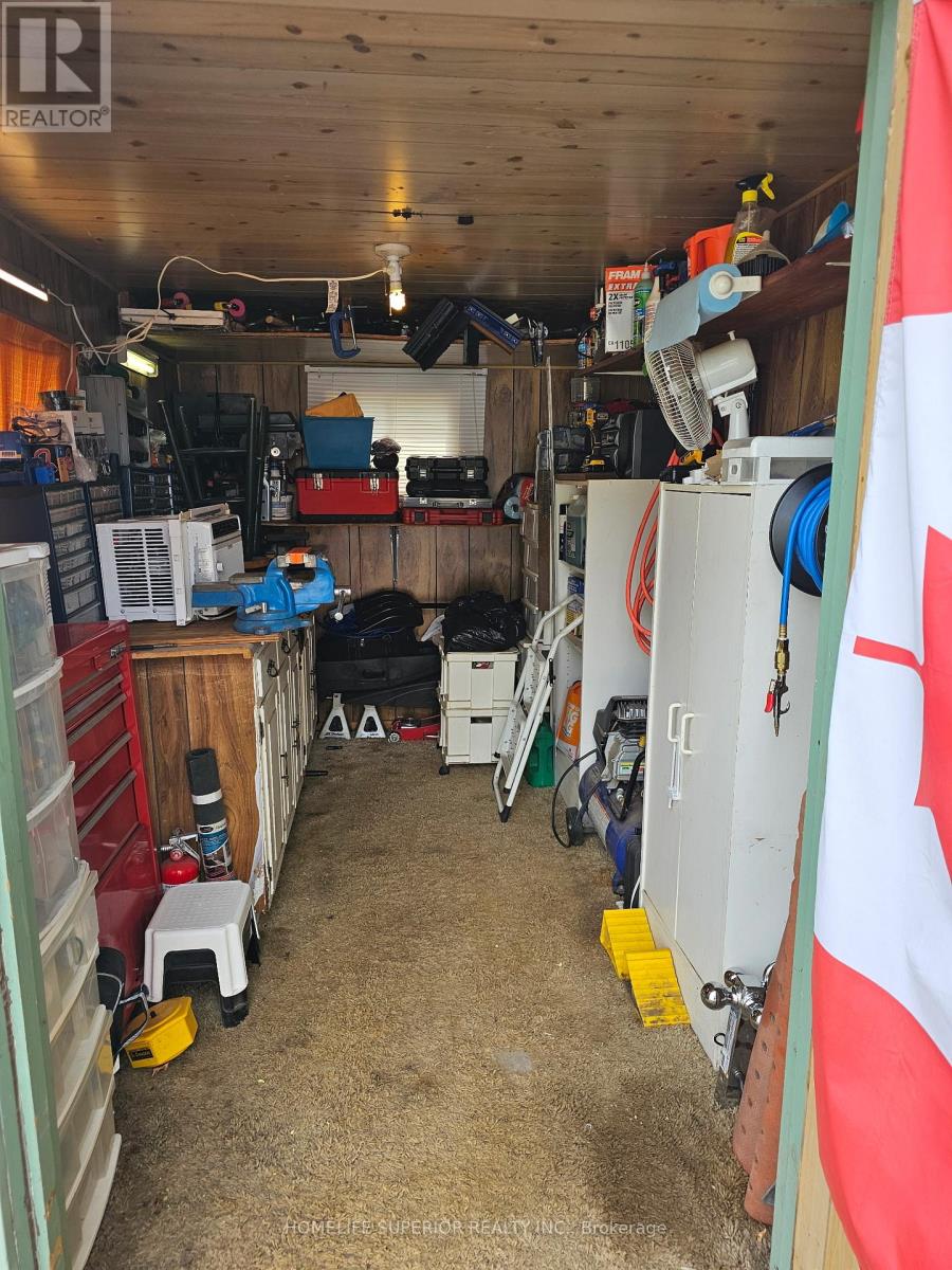 98 Paul Drive, Lanark Highlands, Ontario  K0G 1K0 - Photo 21 - X12399620