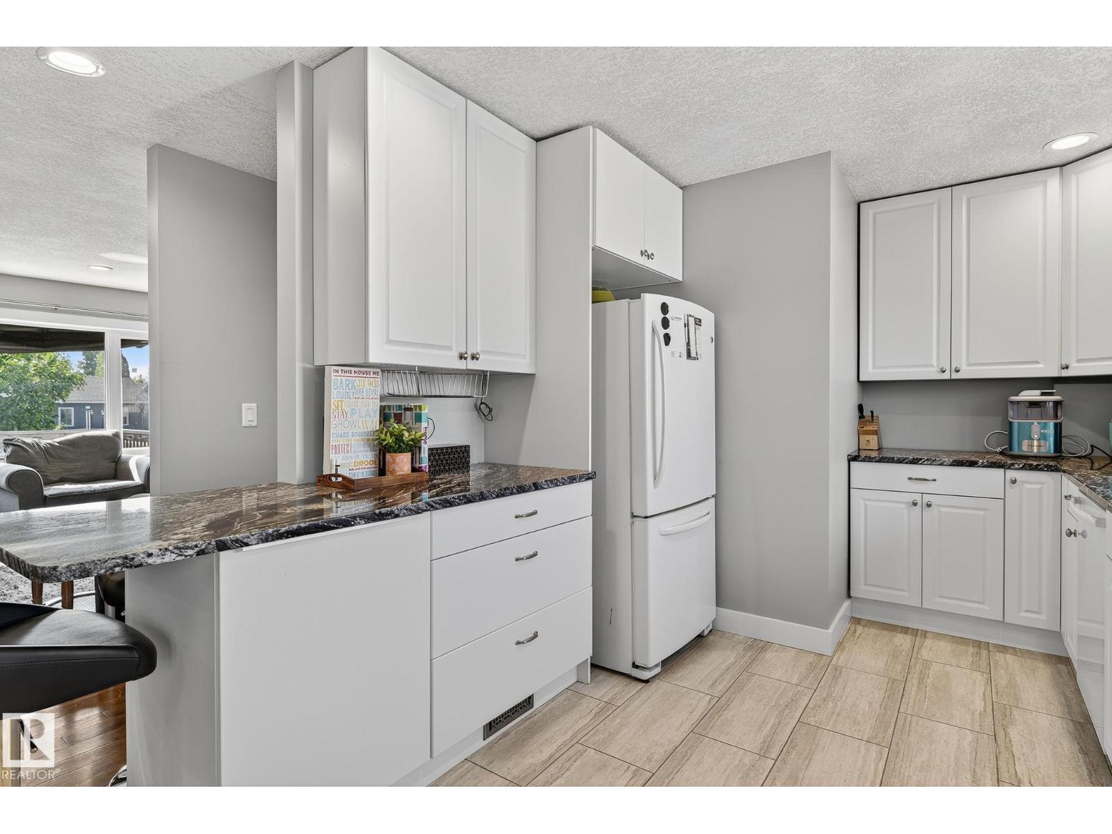 16112 110a Av Nw, Edmonton, Alberta  T5P 1J1 - Photo 15 - E4457426