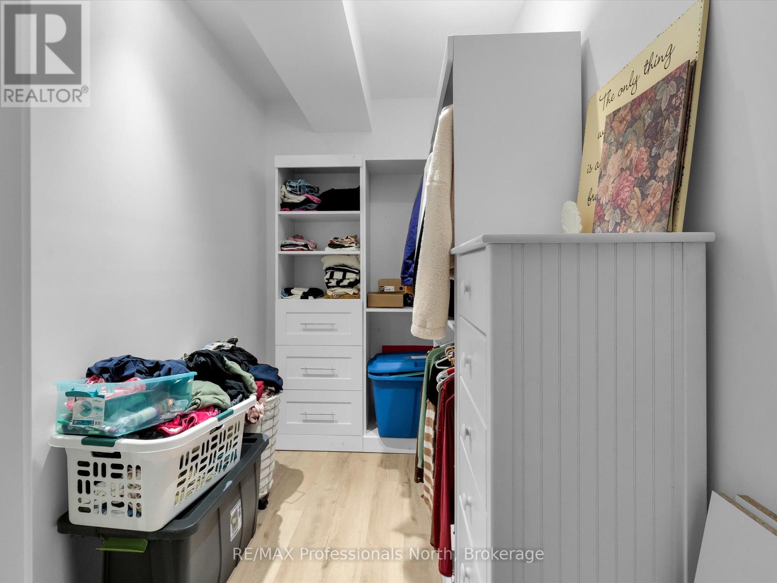 211 Holditch Street, Bracebridge (Monck (Bracebridge)), Ontario  P1L 1E9 - Photo 46 - X12399716