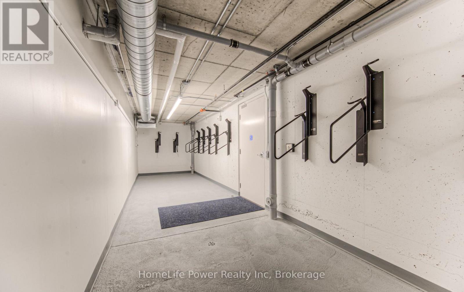 103 - 301 Westmount Road, Kitchener, Ontario  N2M 5M9 - Photo 16 - X12399737