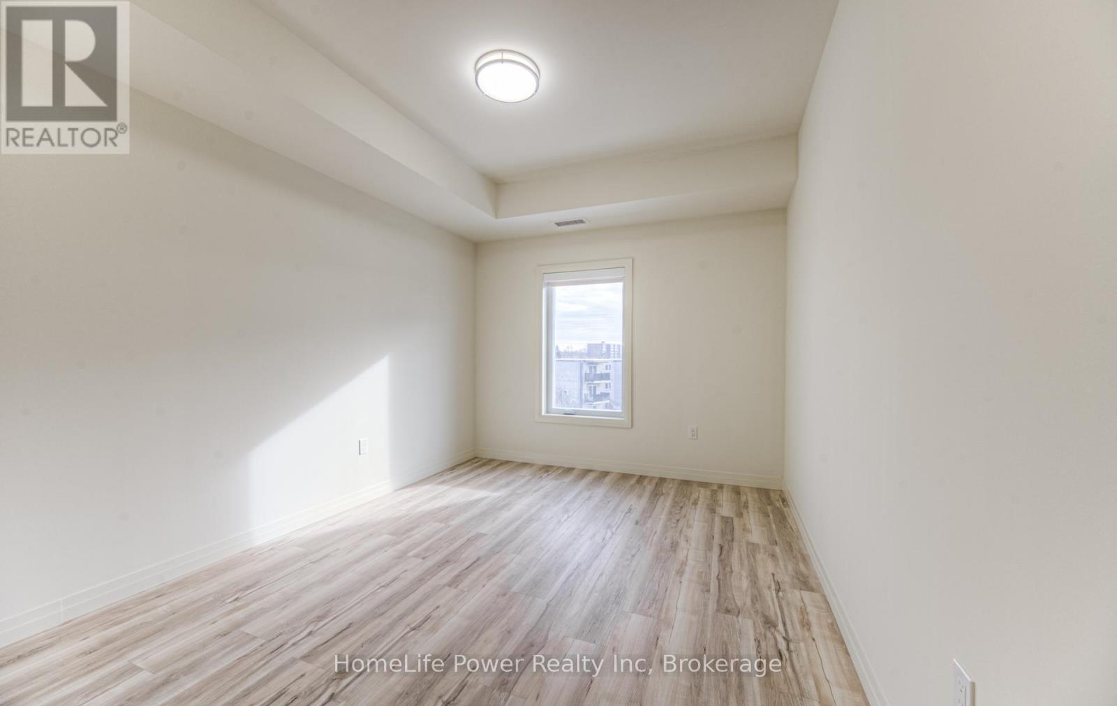 205 - 301 Westmount Road, Kitchener, Ontario  N2M 5M9 - Photo 13 - X12399743