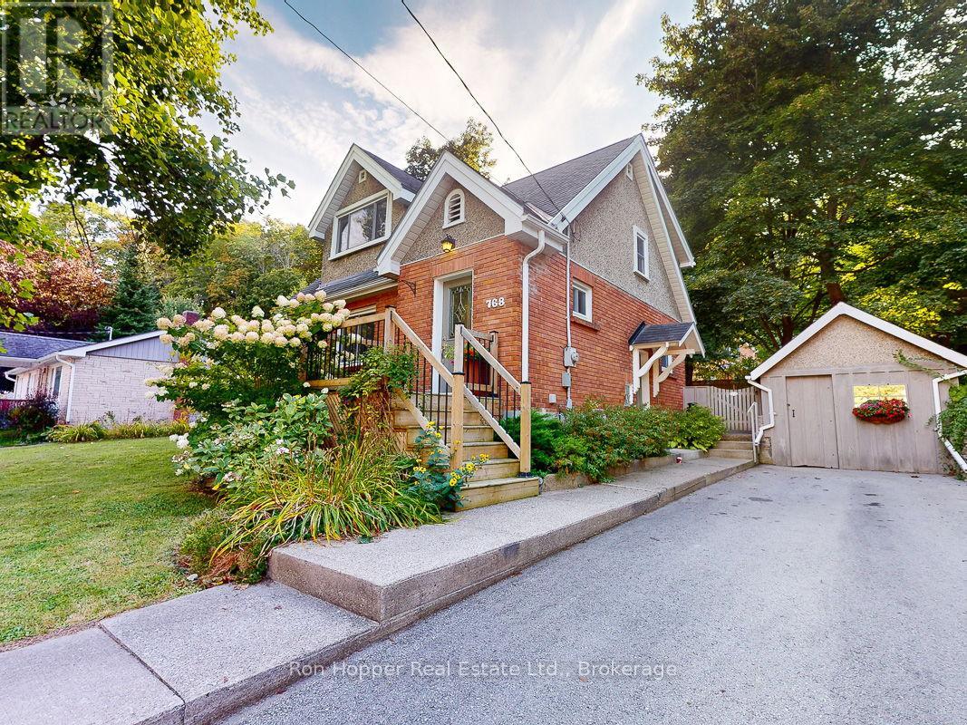 768 3rd Ave. Avenue W, Owen Sound, Ontario  N4K 4P3 - Photo 2 - X12399799