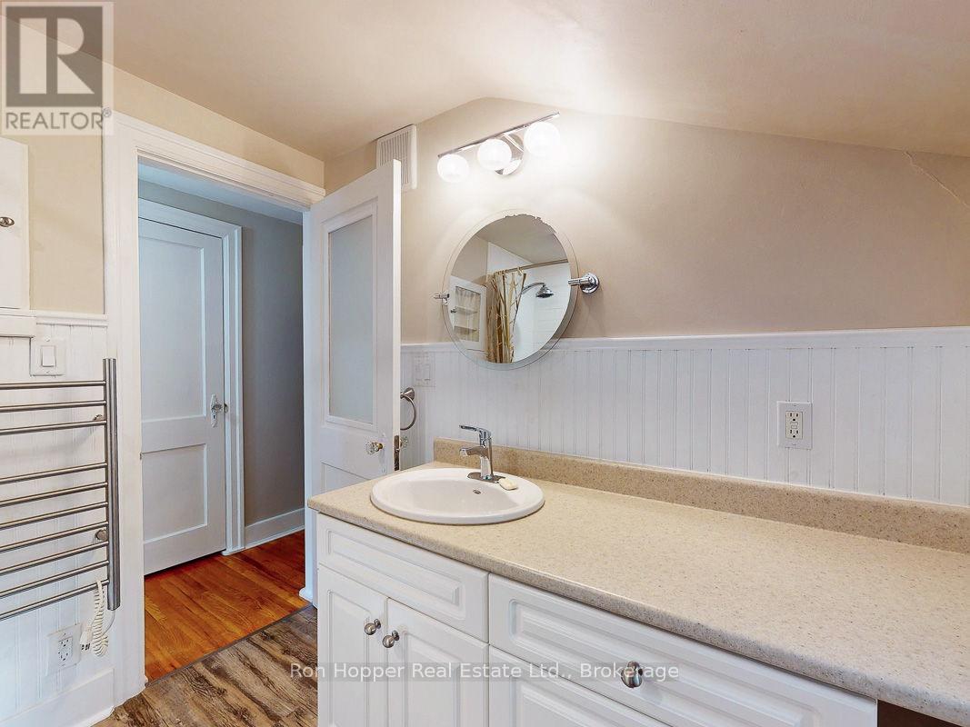 768 3rd Ave. Avenue W, Owen Sound, Ontario  N4K 4P3 - Photo 34 - X12399799