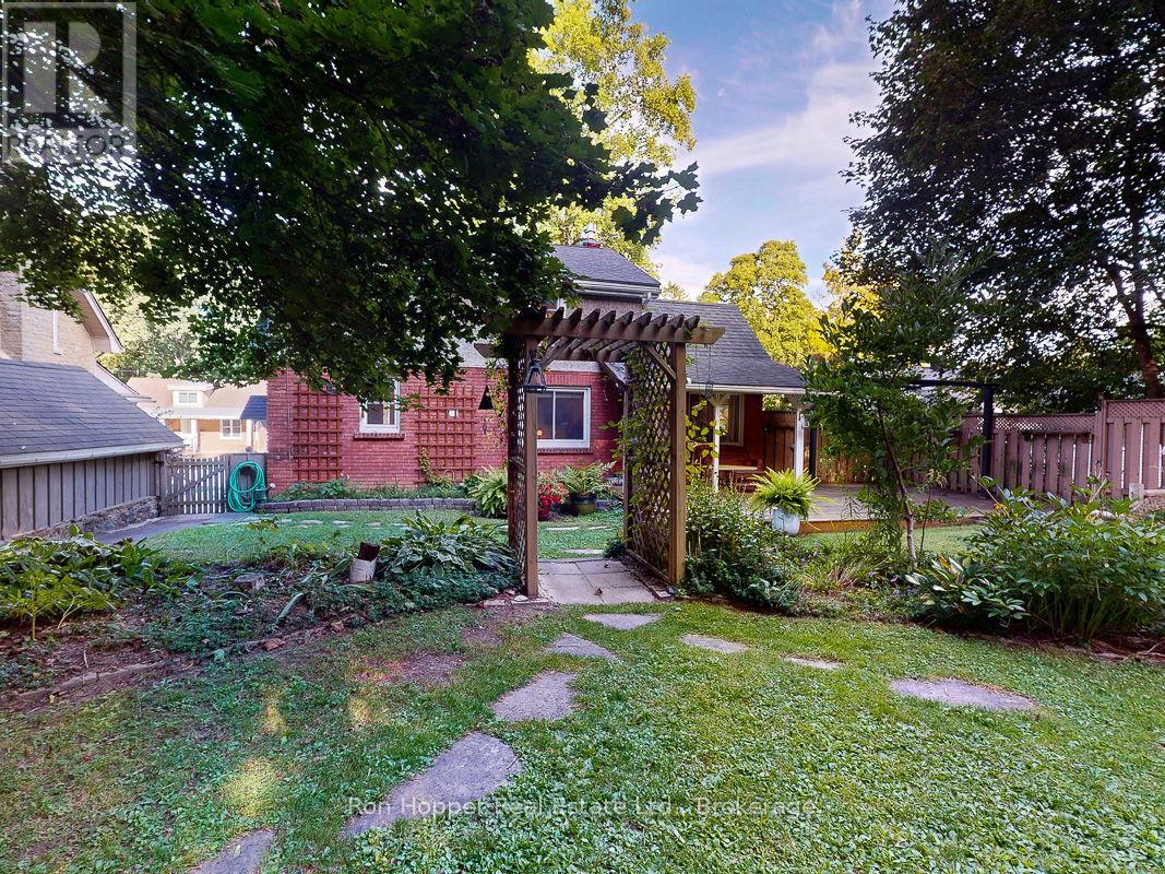 768 3rd Ave. Avenue W, Owen Sound, Ontario  N4K 4P3 - Photo 7 - X12399799