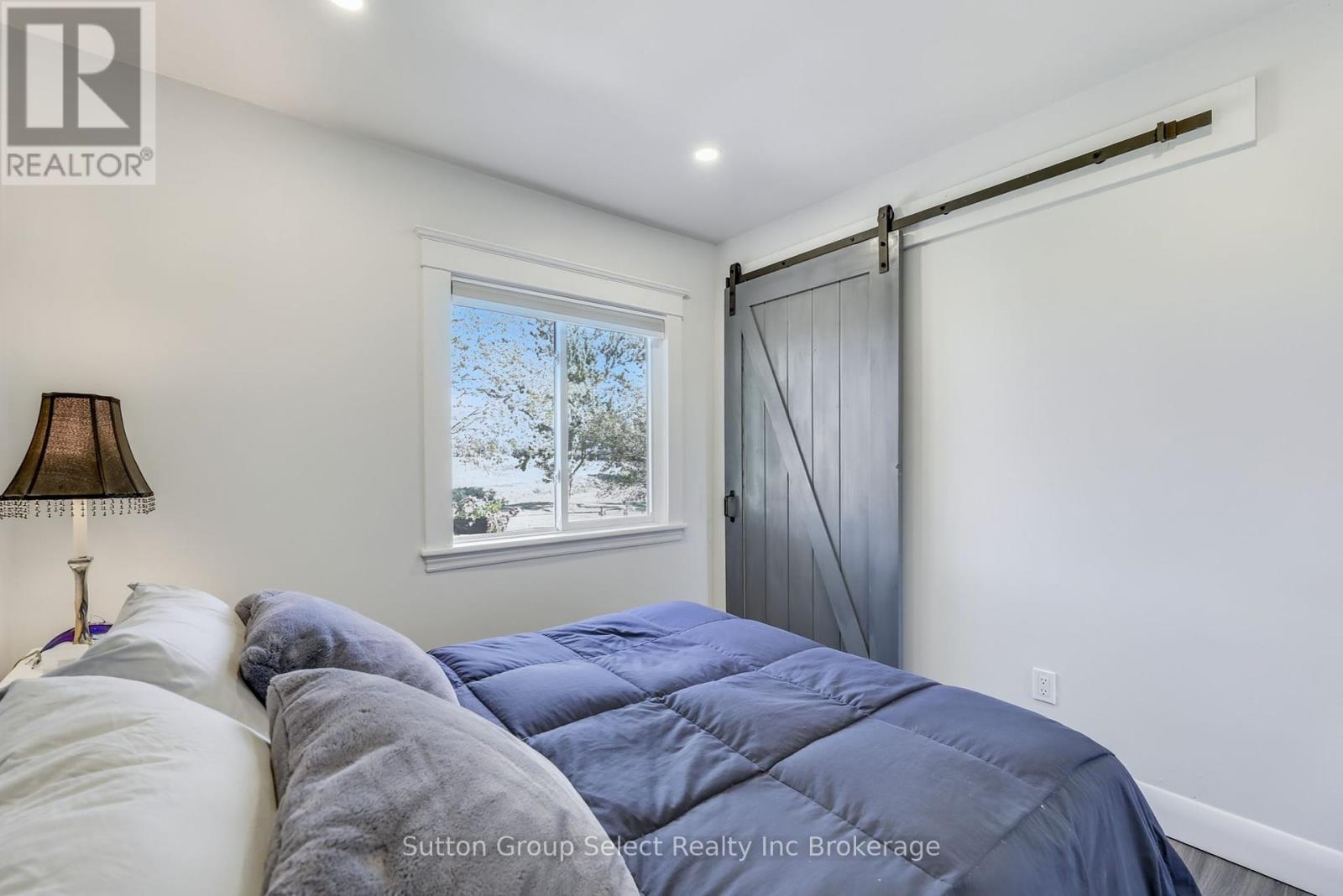 3072 Glanworth Drive, London South, Ontario  N6N 1N6 - Photo 16 - X12399670