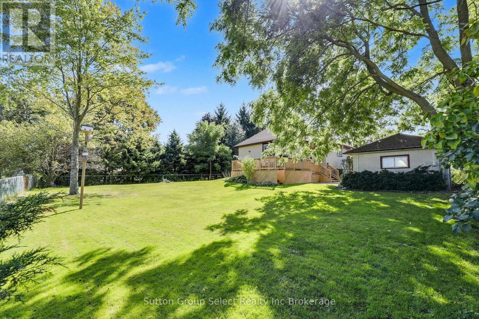 3072 Glanworth Drive, London South, Ontario  N6N 1N6 - Photo 23 - X12399670