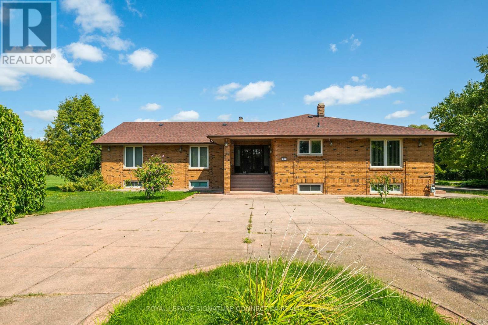 Property at 11 JULIAN DRIVE image 2
