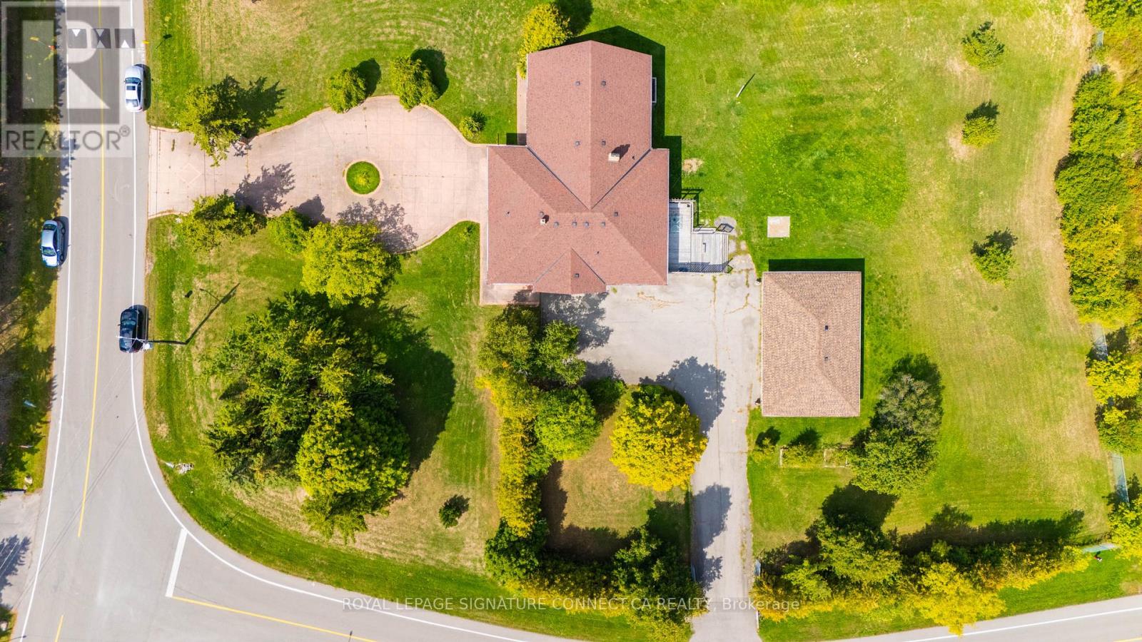 11 Julian Drive, Brampton (Bram East), Ontario  L6P 0L3 - Photo 21 - W12399507