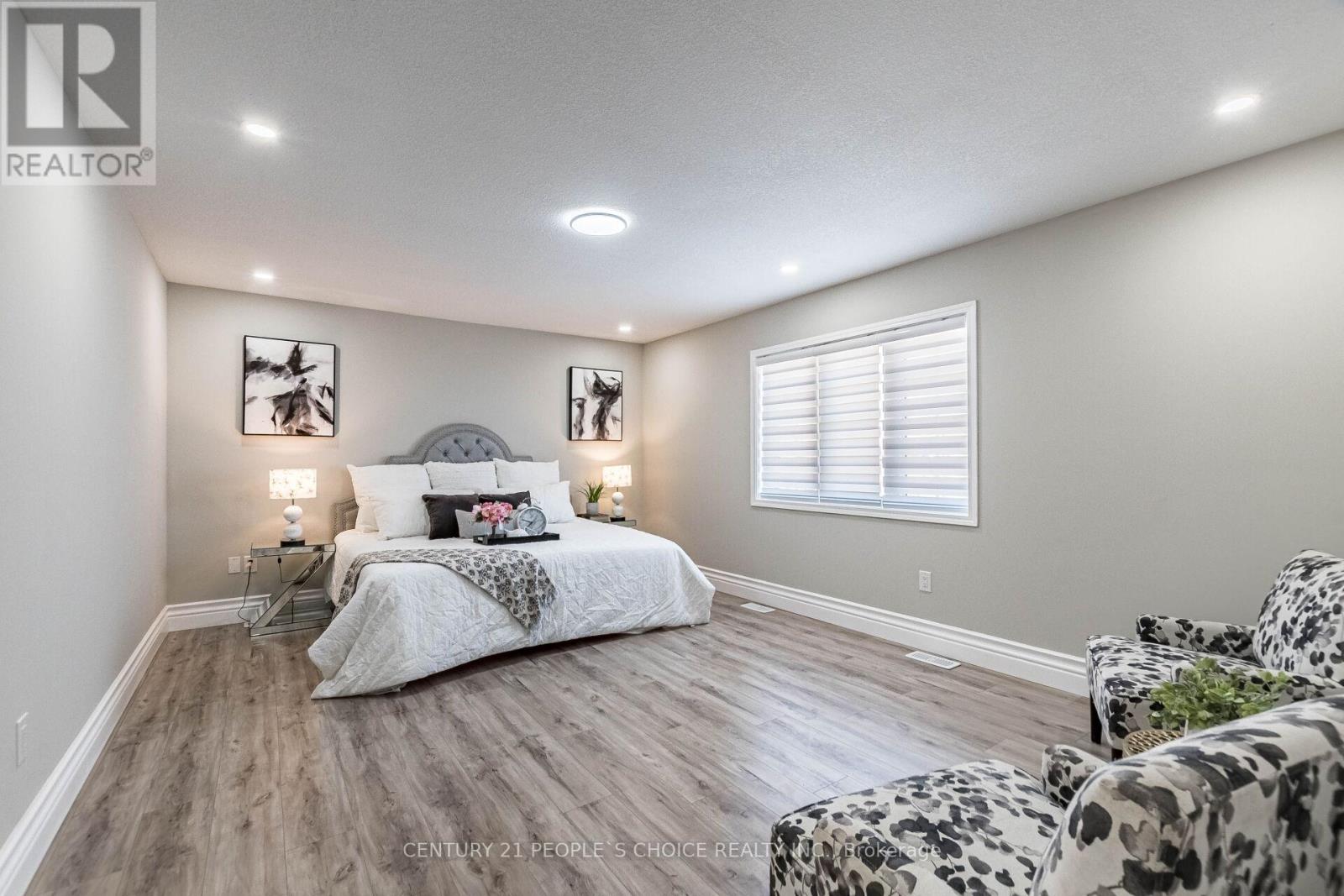 78 Abercrombie Crescent E, Brampton, Ontario  L7A 4N3 - Photo 18 - W12399515