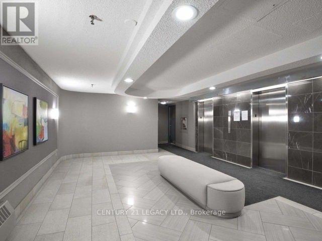 501 - 8 Lisa Street, Brampton, Ontario  L6T 4S6 - Photo 3 - W12399521