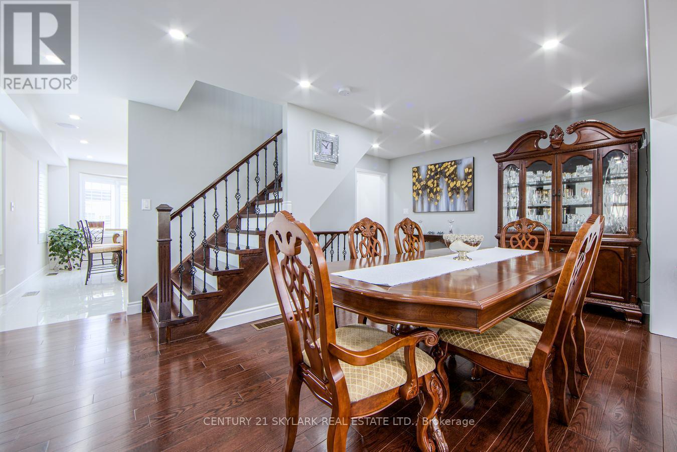 21 Decker Hollow Circle, Brampton, Ontario  L6X 0K9 - Photo 18 - W12399543