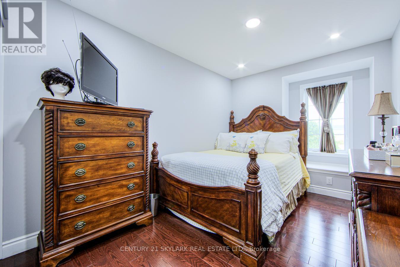 21 Decker Hollow Circle, Brampton, Ontario  L6X 0K9 - Photo 35 - W12399543