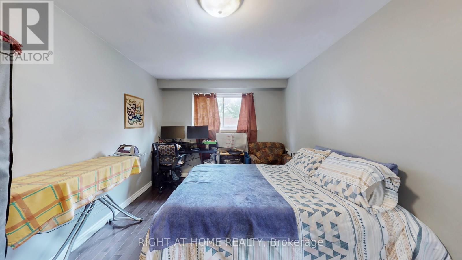 3456 Oakglade Crescent, Mississauga, Ontario  L5C 1X5 - Photo 16 - W12399593