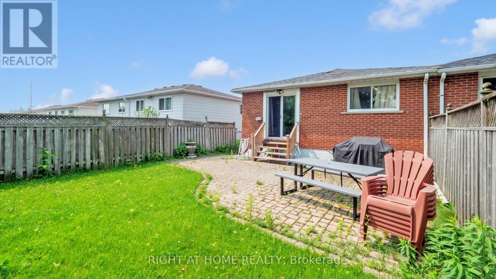 3456 Oakglade Crescent, Mississauga, Ontario  L5C 1X5 - Photo 49 - W12399593