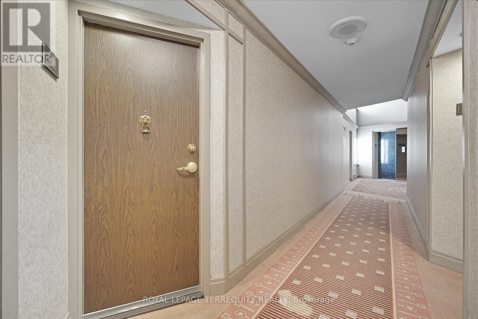 F21 - 288 Mill Road, Toronto, Ontario  M9C 4X7 - Photo 2 - W12399595