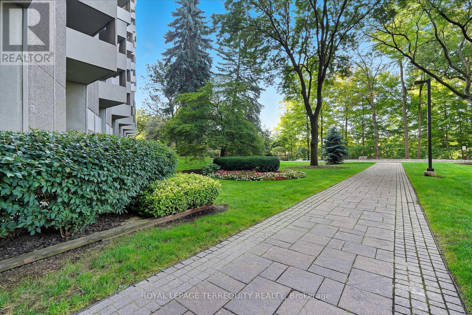 F21 - 288 Mill Road, Toronto, Ontario  M9C 4X7 - Photo 31 - W12399595