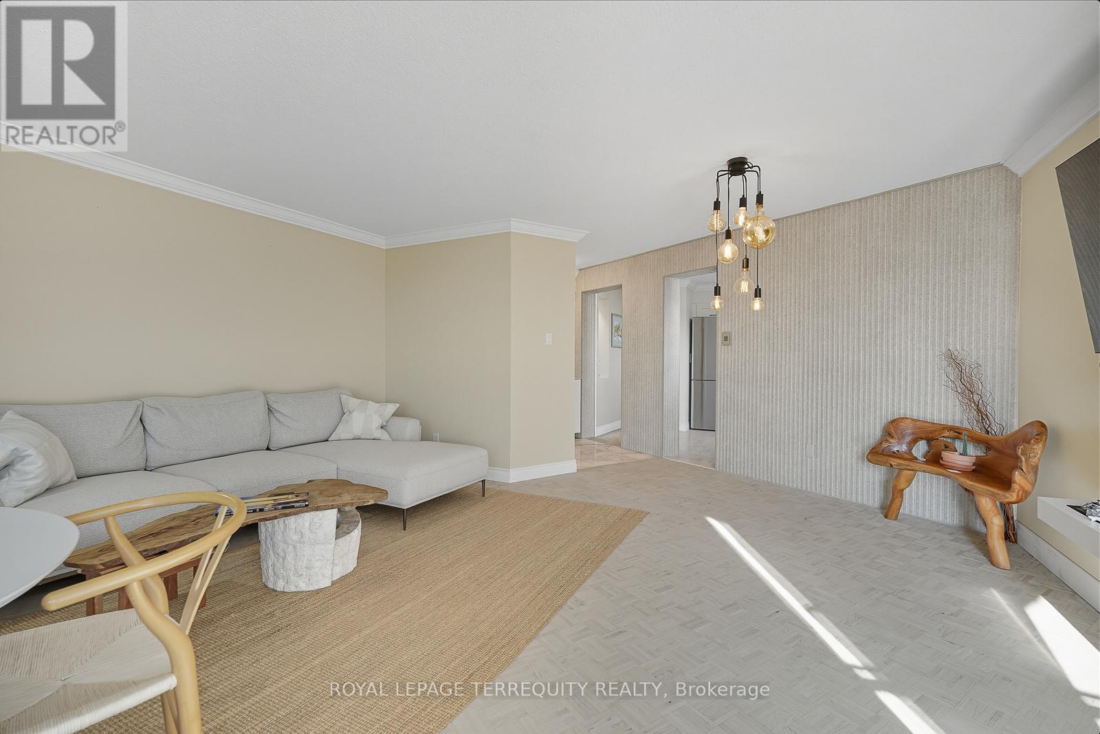 F21 - 288 Mill Road, Toronto, Ontario  M9C 4X7 - Photo 6 - W12399595