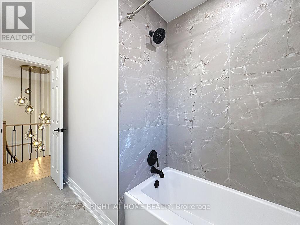 1986 Roy Ivor Crescent, Mississauga, Ontario  L5L 3N8 - Photo 43 - W12399611
