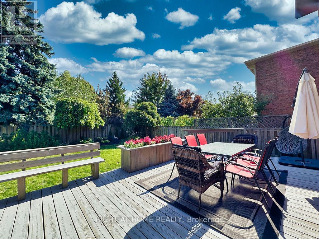 1986 Roy Ivor Crescent, Mississauga, Ontario  L5L 3N8 - Photo 49 - W12399611