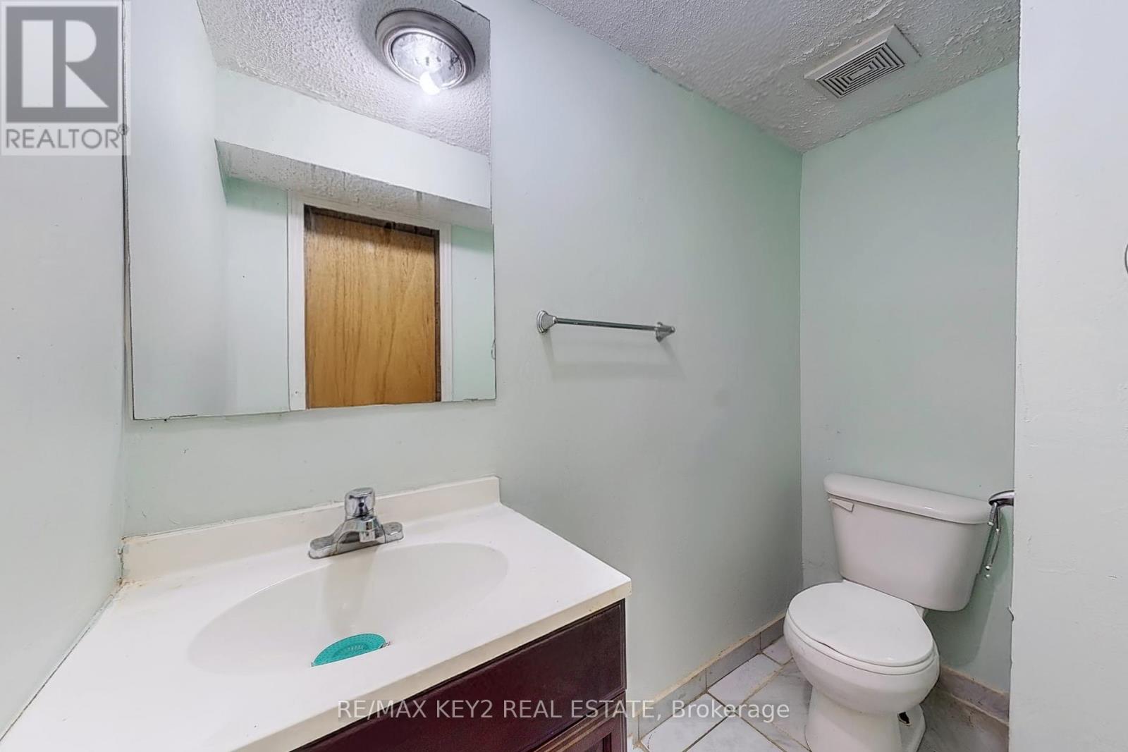 137 Newlands Avenue, Toronto, Ontario  M1L 1S2 - Photo 13 - E12391927