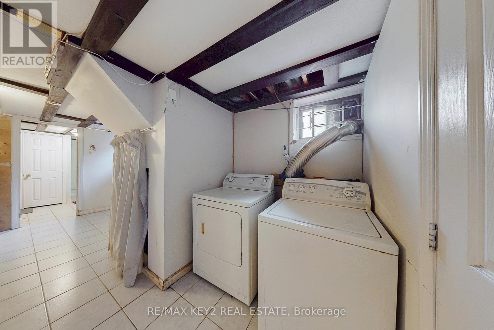 137 Newlands Avenue, Toronto, Ontario  M1L 1S2 - Photo 6 - E12391927