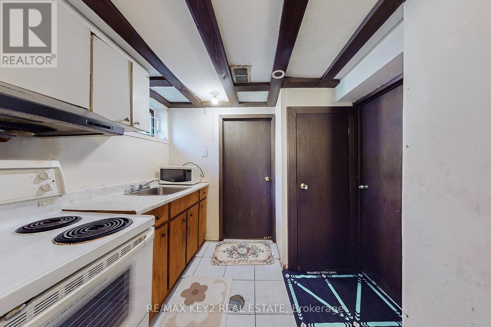 137 Newlands Avenue, Toronto, Ontario  M1L 1S2 - Photo 3 - E12391927