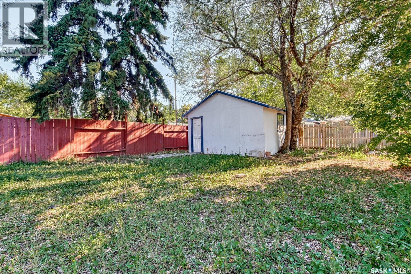 1343 Queen Street, Regina, Saskatchewan  S4T 4B7 - Photo 22 - SK016454