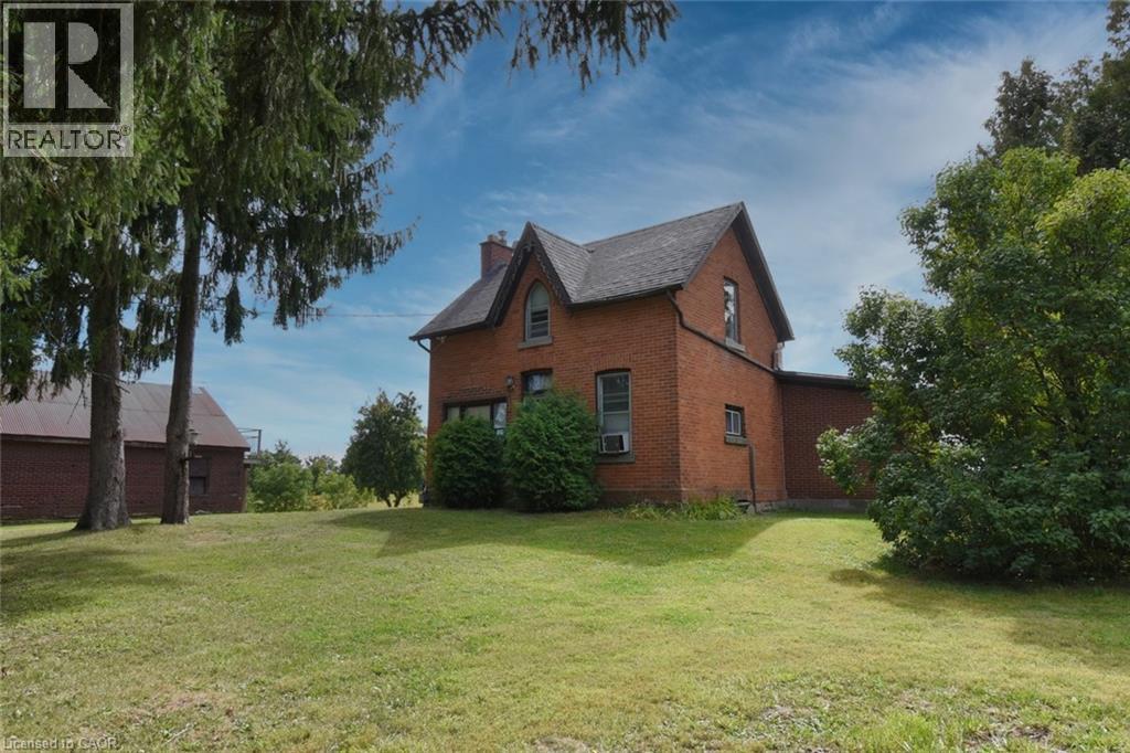 8125 Dickenson Road E, Mount Hope, Ontario  L0R 1W0 - Photo 2 - 40768143