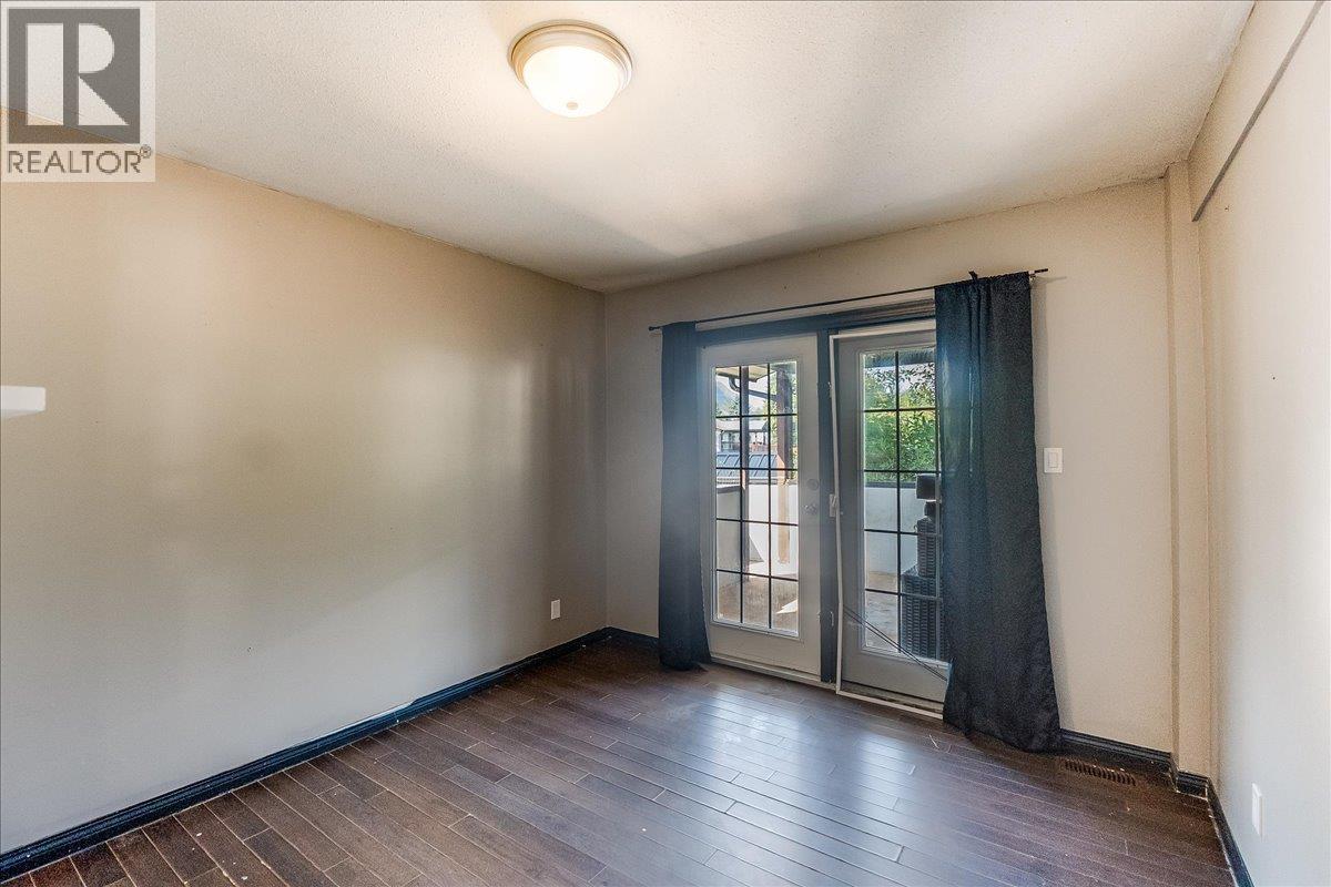 1056 Clarke Road, Castlegar, British Columbia  V0G 1X0 - Photo 24 - 10355413