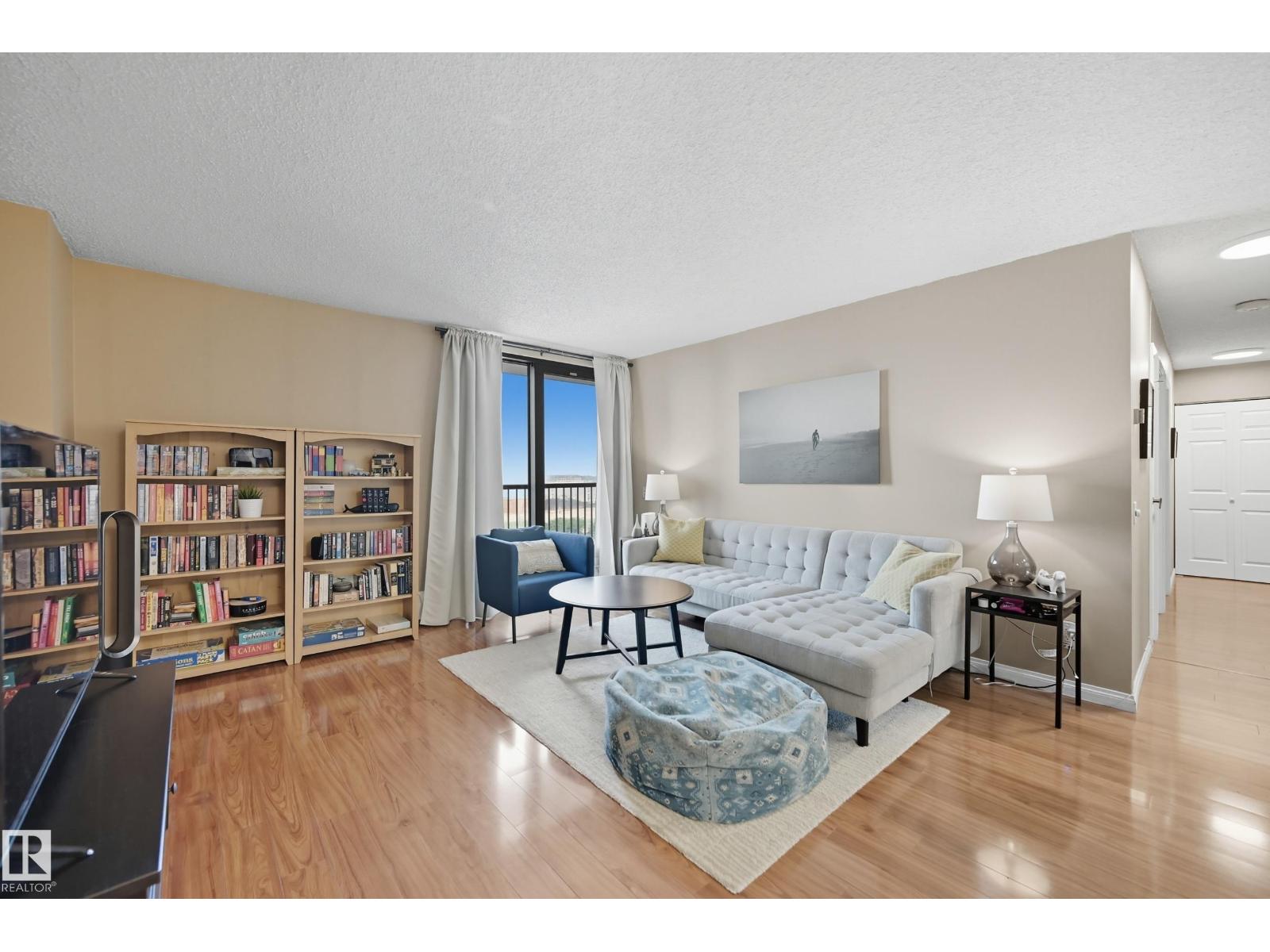 #1008 10125 109 St Nw, Edmonton, Alberta  T5J 3P1 - Photo 1 - E4457188
